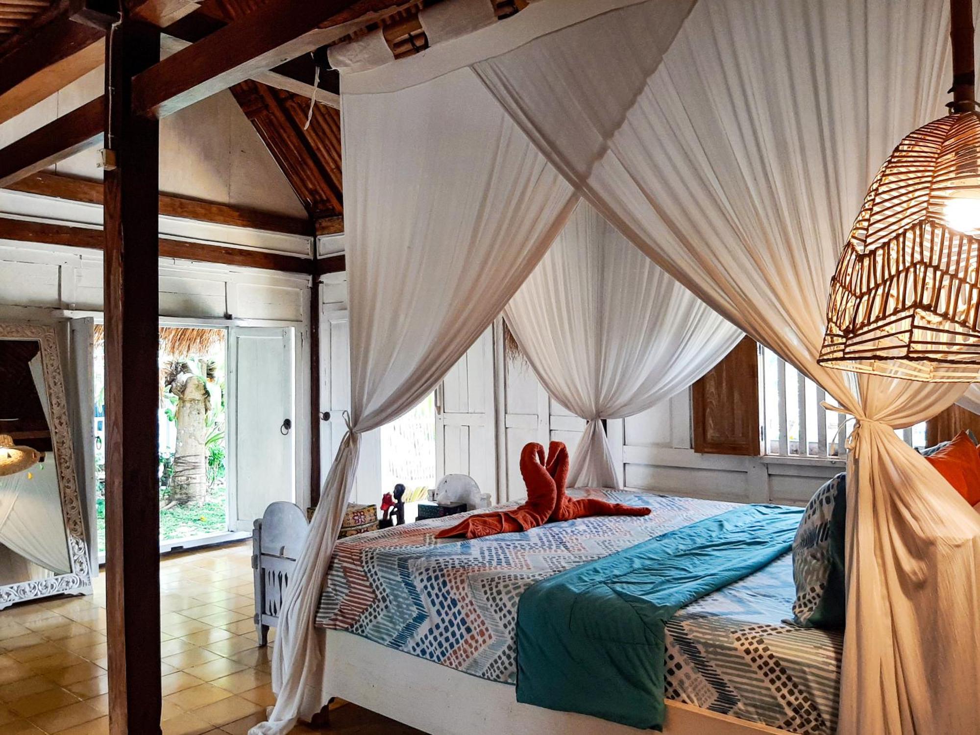 Janur Bungalow Magelang Zimmer foto